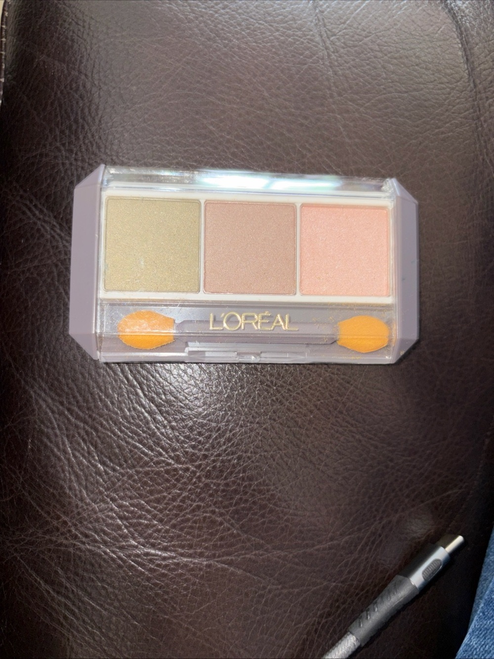 L'Oreal Soft Gold, Nude & Peach Eyeshadow Trio
